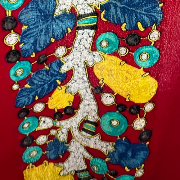 Cartier Scarf. 100% Silk. Jewel (gemstone) motif. Hand rolled. Made in Italy. - Picture 12 of 16